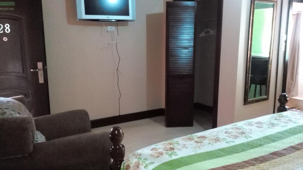 Hotel Tropik Leadonna Montego Bay Dış mekan fotoğraf
