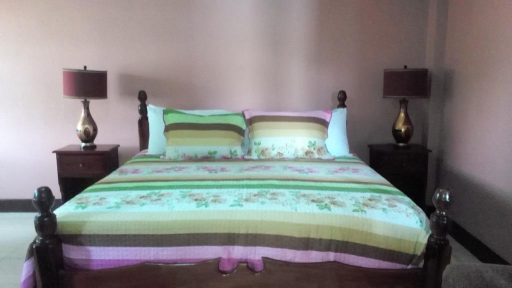 Hotel Tropik Leadonna Montego Bay Dış mekan fotoğraf
