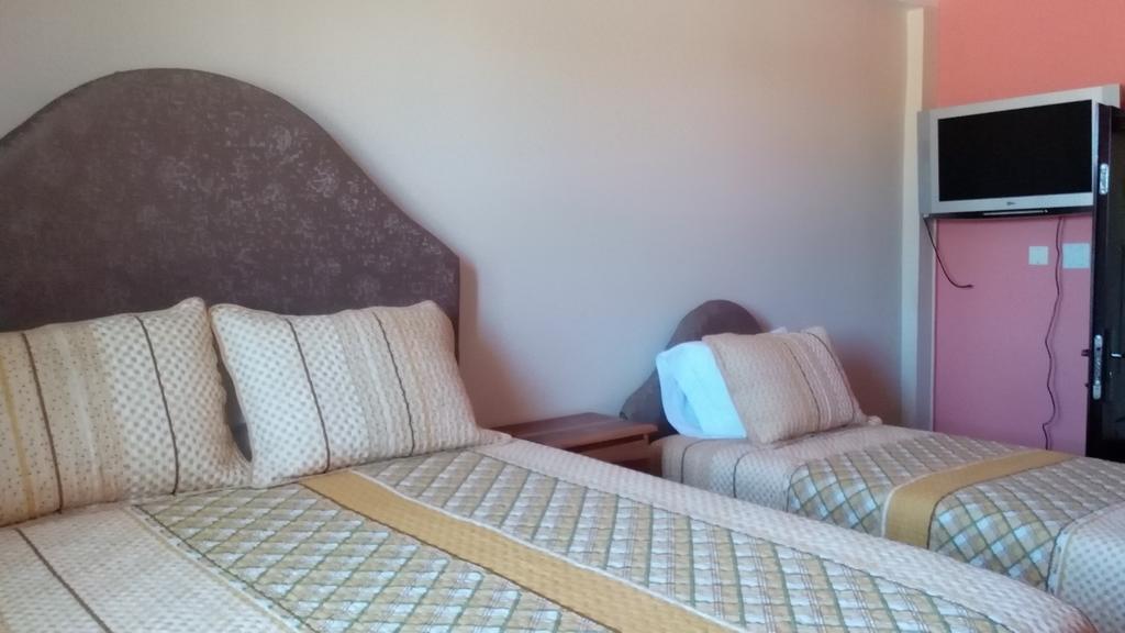 Hotel Tropik Leadonna Montego Bay Dış mekan fotoğraf