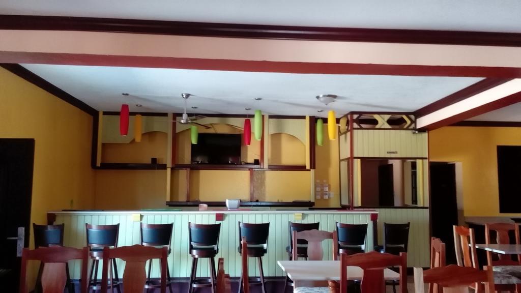 Hotel Tropik Leadonna Montego Bay Dış mekan fotoğraf