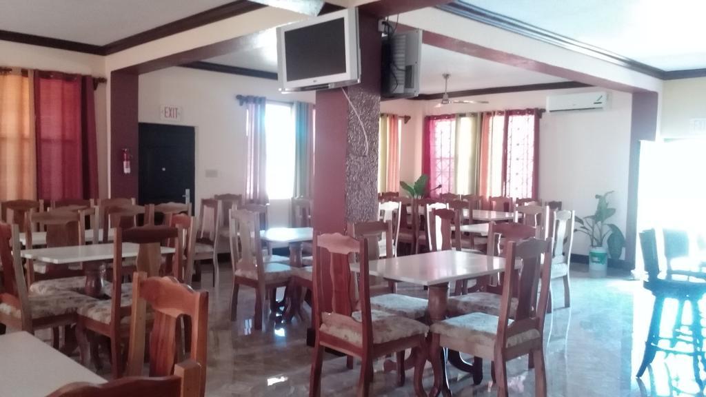 Hotel Tropik Leadonna Montego Bay Dış mekan fotoğraf