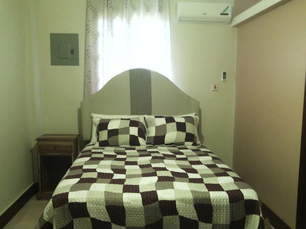 Hotel Tropik Leadonna Montego Bay Oda fotoğraf