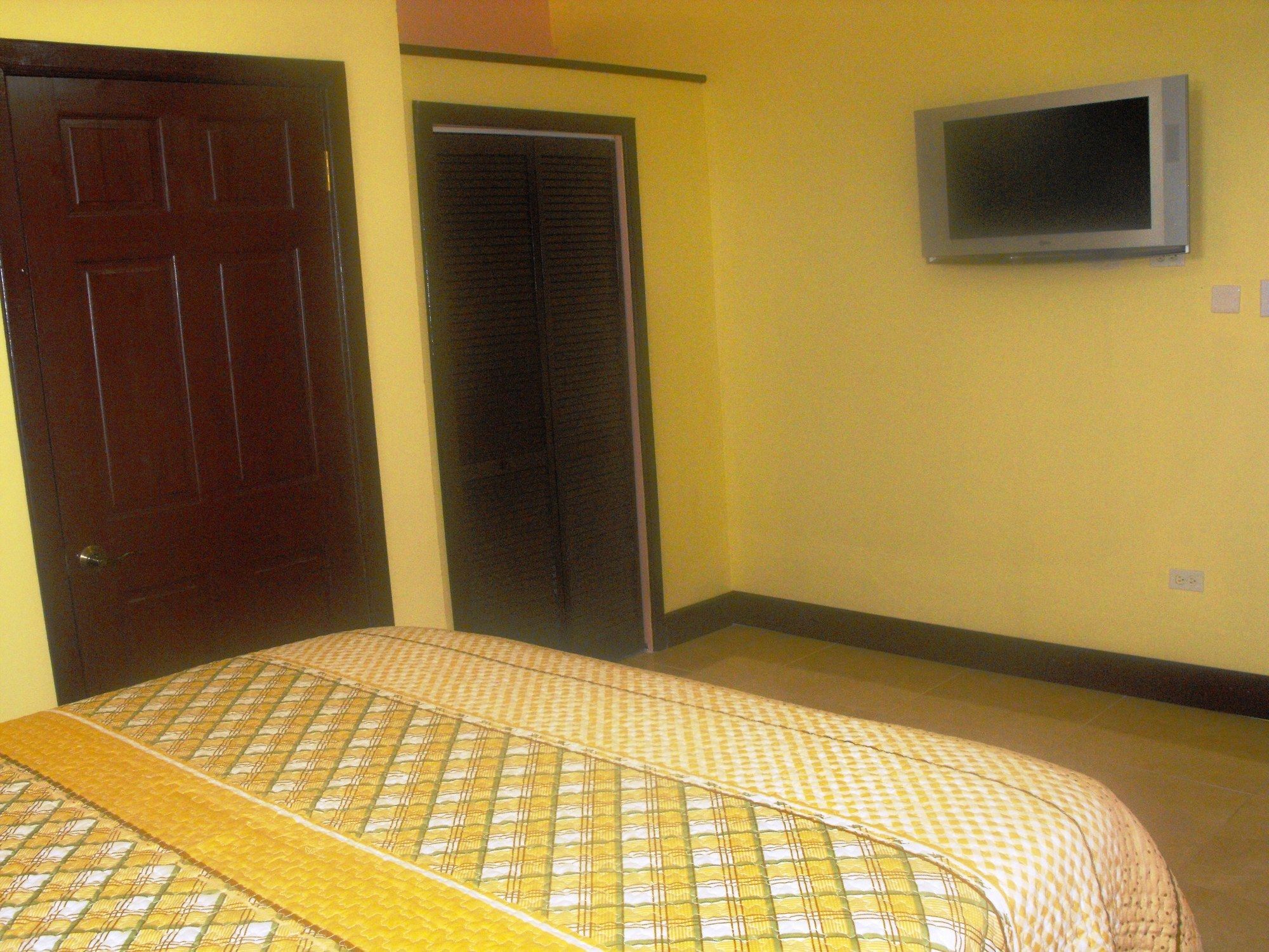 Hotel Tropik Leadonna Montego Bay Dış mekan fotoğraf